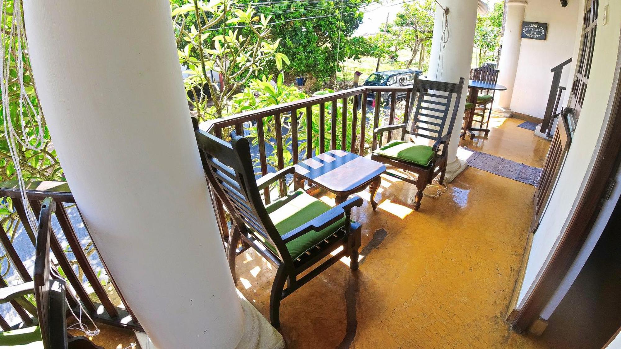 Fort Dew Guest House Ґалле Екстер'єр фото