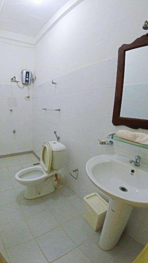 Fort Dew Guest House Ґалле Екстер'єр фото
